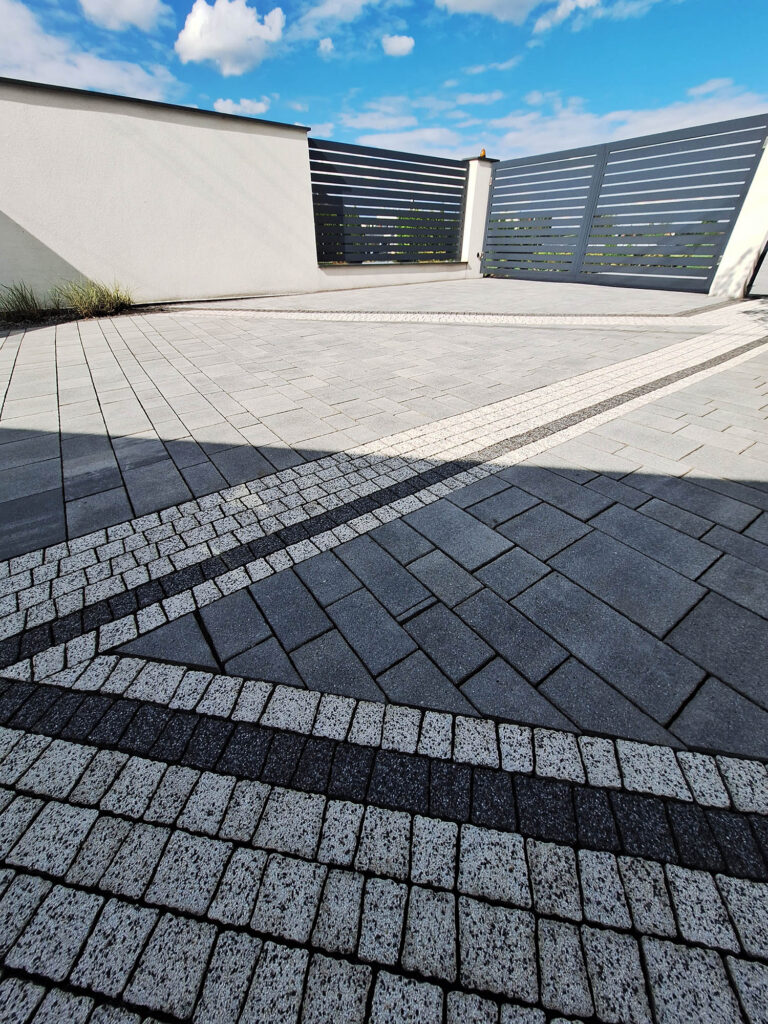 czysta kostka brukowa